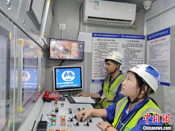 中國(guó)最大水壓、最大埋深海底隧道工程建設(shè)快速推進(jìn)