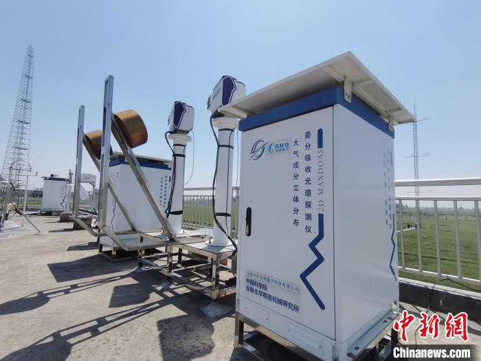 壽縣國(guó)家氣候觀象臺(tái)內(nèi)各種觀測(cè)設(shè)備?！侨?攝