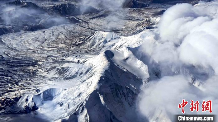 全國(guó)政協(xié)委員：三江源、祁連山生態(tài)保護(hù)不能“歇一歇”，應(yīng)建長(zhǎng)效機(jī)制